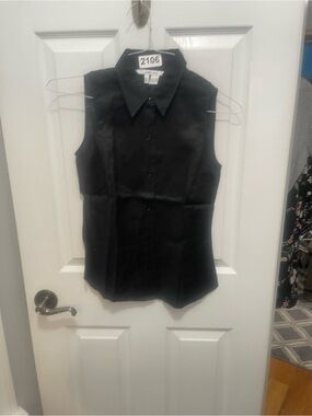 Zara Black Satin Sleeveless Button-Up Collared Blouse